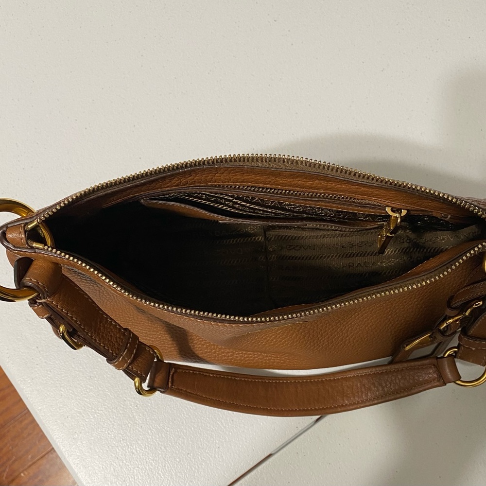 Prada classic brown leather shoulder bag. - Picture 5 of 5